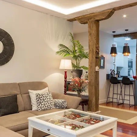 Arte V With Parking By Aston *